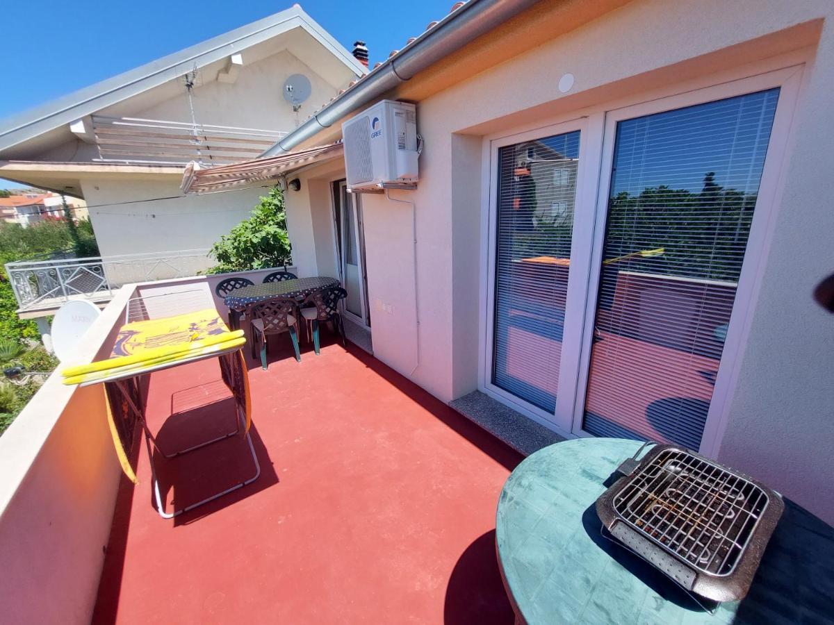 Apartmani Toni Vodice Exterior photo