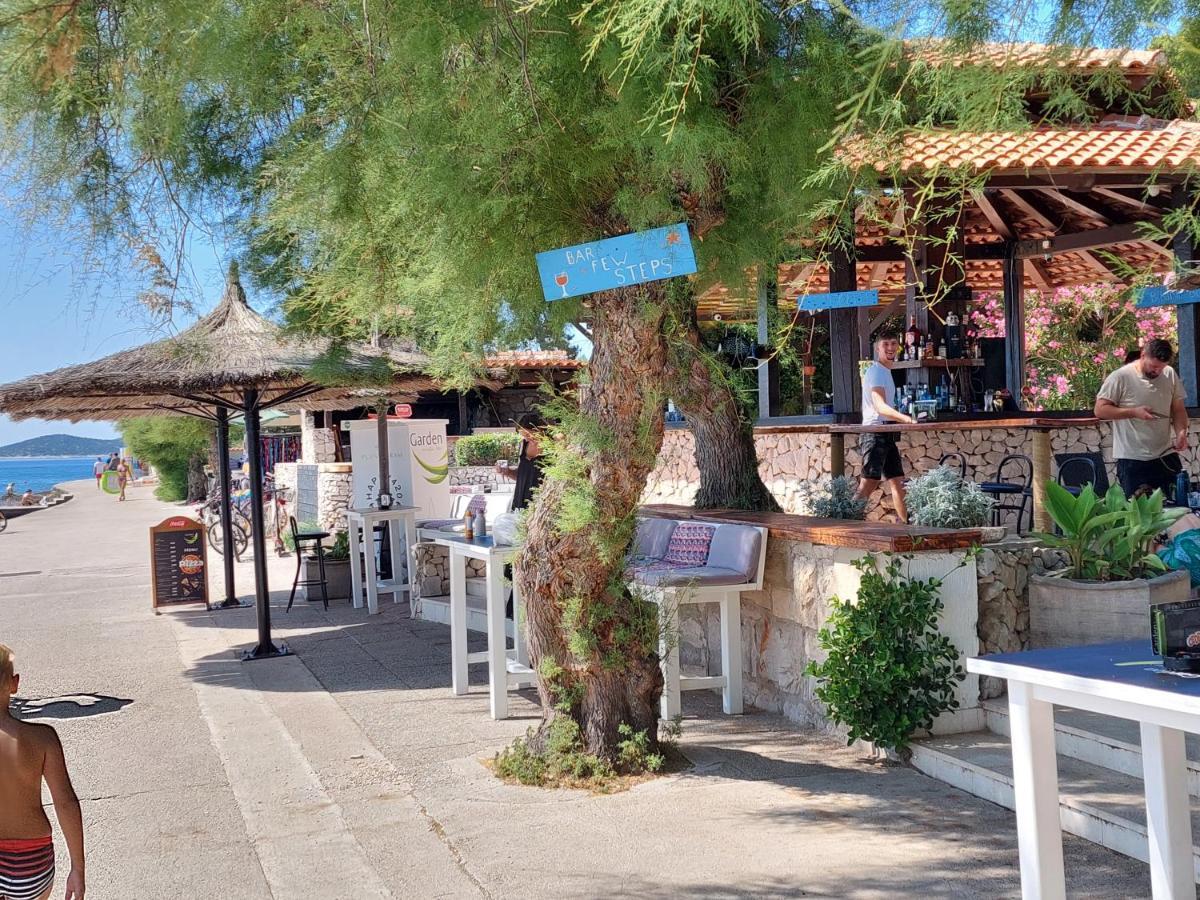 Apartmani Toni Vodice Exterior photo